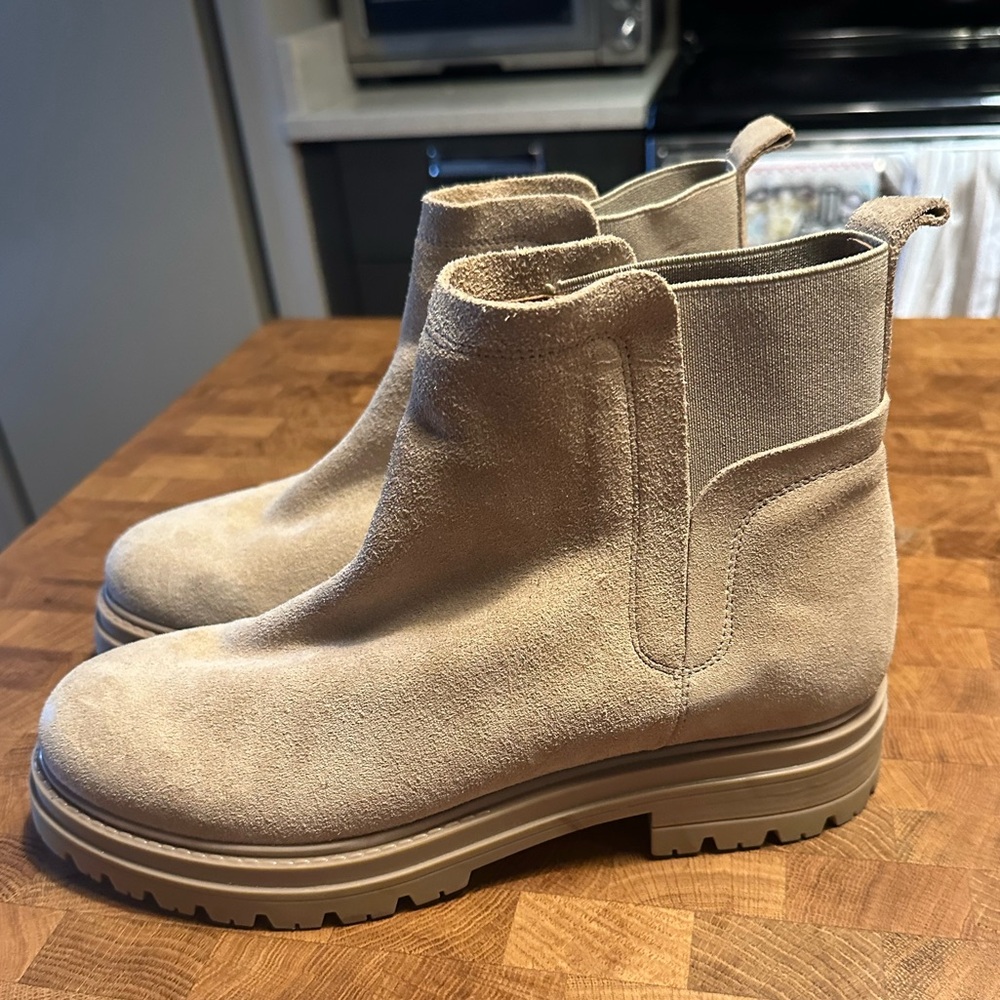 dolce vita tan bootie